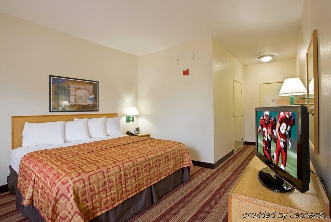 Red Roof Inn Phoenix North - I-17 At Bell Rd Szoba fotó